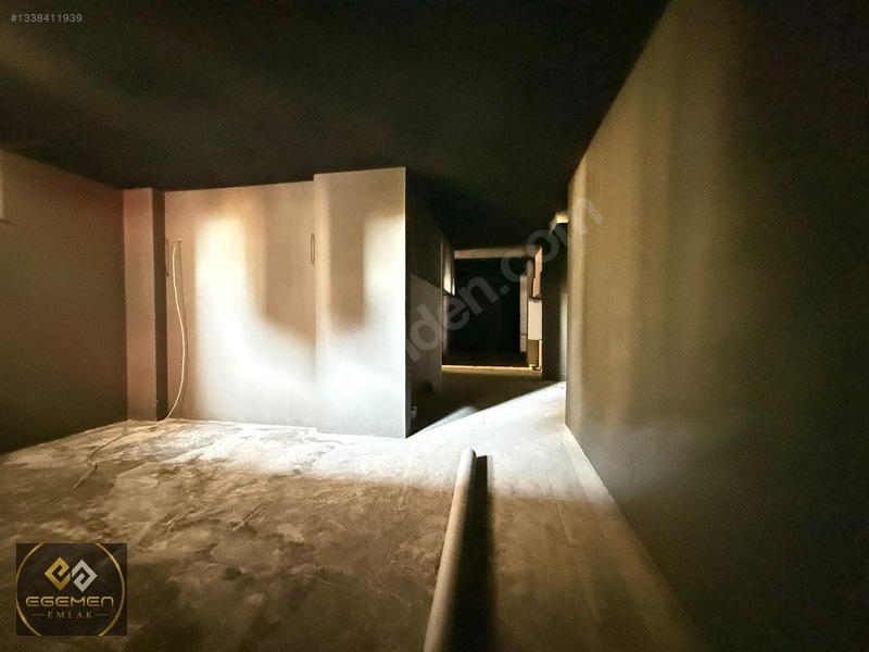 Egemen Emlak'tan 100.yıl'da Yola Cephe 560m² Kiralık Dükkan — fotoğraf 15