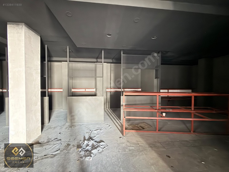 Egemen Emlak'tan 100.yıl'da Yola Cephe 560m² Kiralık Dükkan — fotoğraf 16