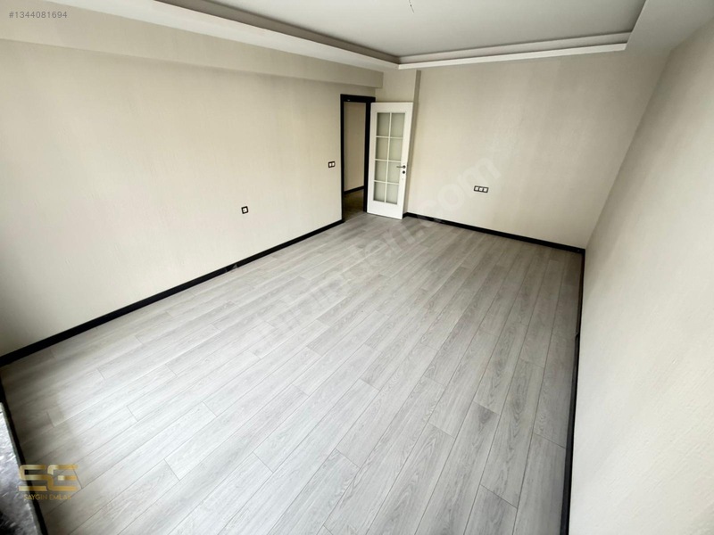Saygın'dan 3+1 Cadde Üzeri 155m2 E.banyo Giyinme Odalı Daireler — fotoğraf 11