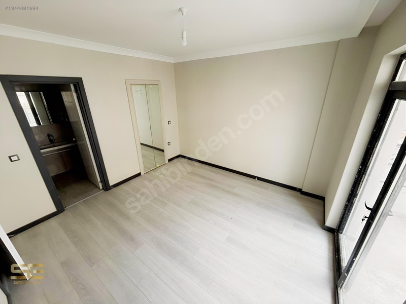 Saygın'dan 3+1 Cadde Üzeri 155m2 E.banyo Giyinme Odalı Daireler — fotoğraf 20