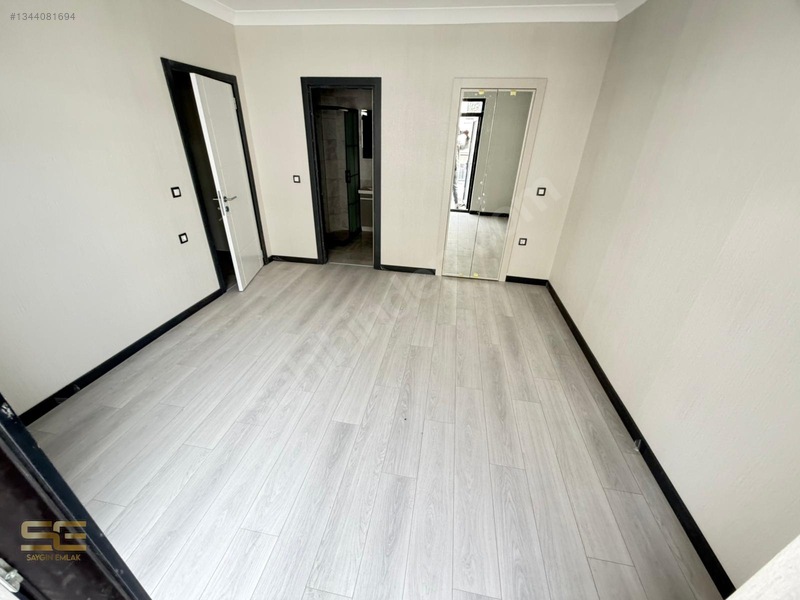Saygın'dan 3+1 Cadde Üzeri 155m2 E.banyo Giyinme Odalı Daireler — fotoğraf 21