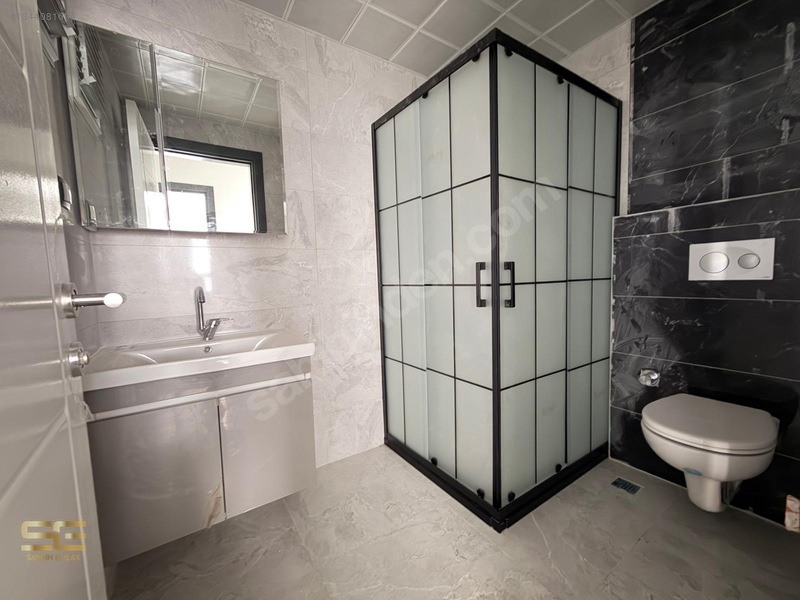 Saygın'dan 3+1 Cadde Üzeri 155m2 E.banyo Giyinme Odalı Daireler — fotoğraf 23