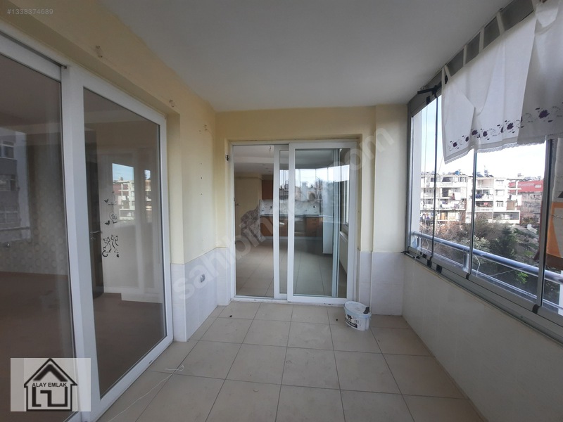Belediye Evlerinde Bulvarda Sitede 4+1 Doğalgazlı Satılık Daire — fotoğraf 9