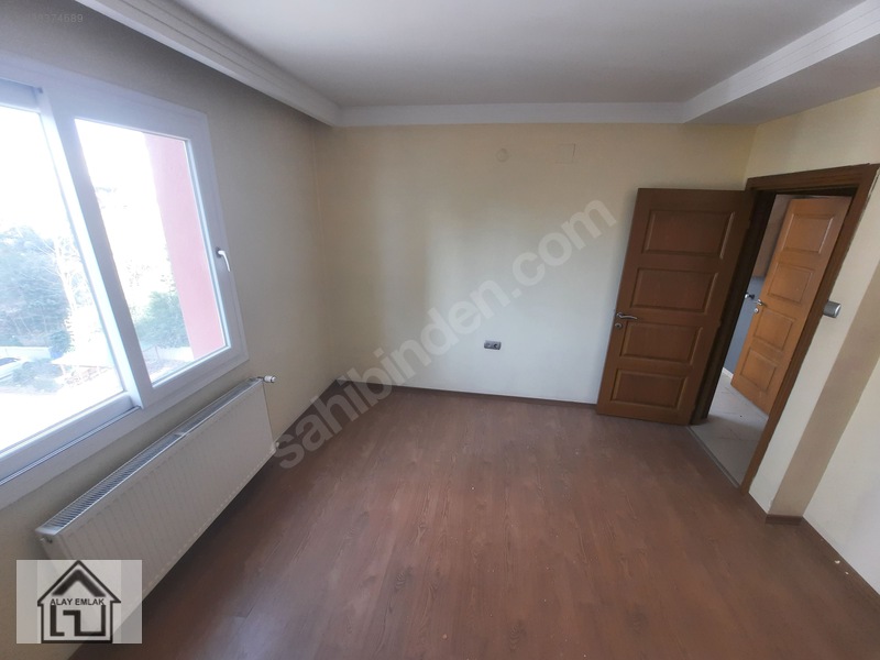 Belediye Evlerinde Bulvarda Sitede 4+1 Doğalgazlı Satılık Daire — fotoğraf 18