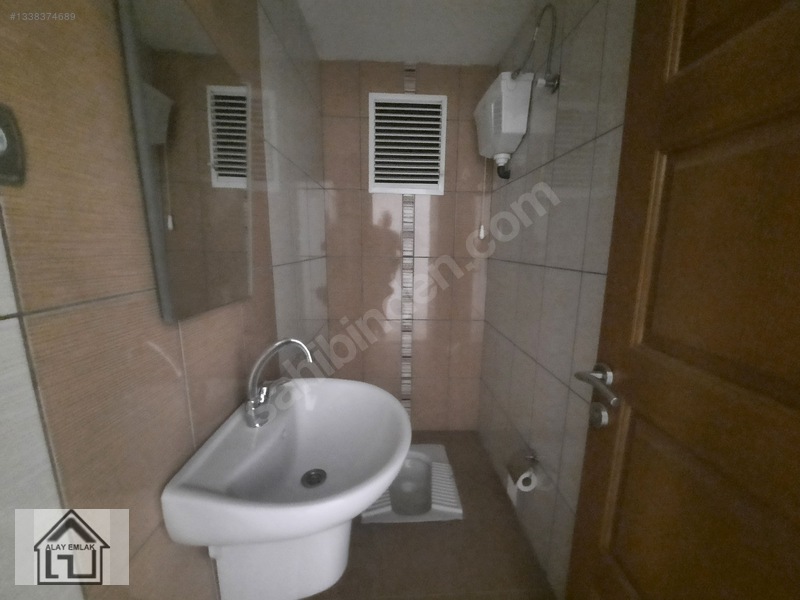 Belediye Evlerinde Bulvarda Sitede 4+1 Doğalgazlı Satılık Daire — fotoğraf 25