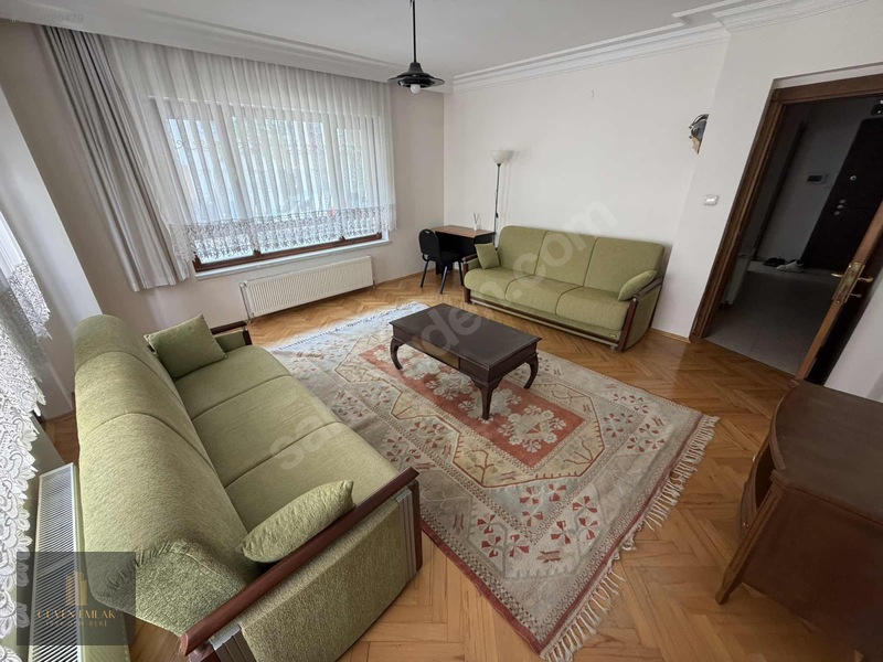 Güvenden Kurtuluşta Genç Binada Geniş 2+1 Kombili Eşyalı Daire — fotoğraf 10