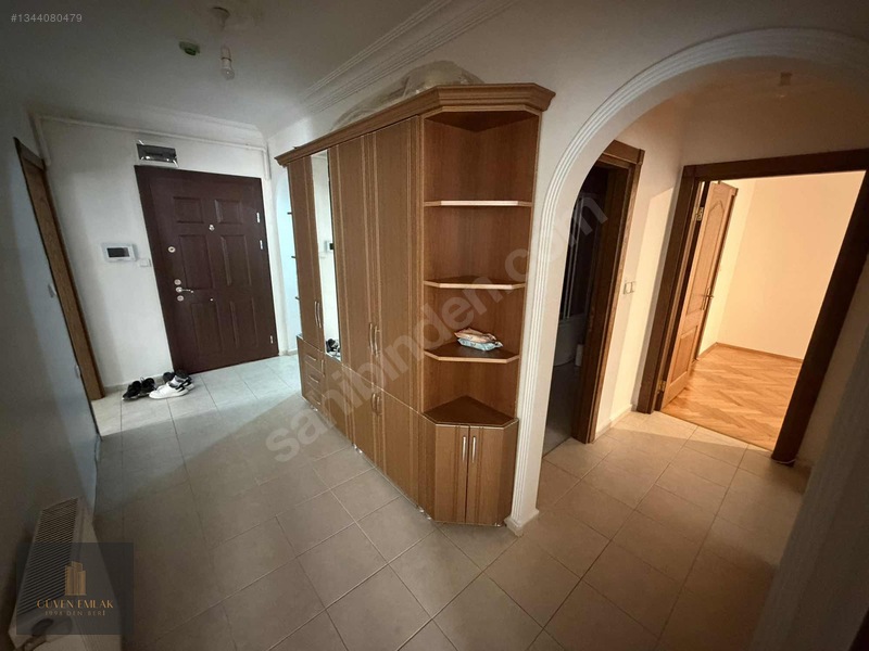 Güvenden Kurtuluşta Genç Binada Geniş 2+1 Kombili Eşyalı Daire — fotoğraf 27