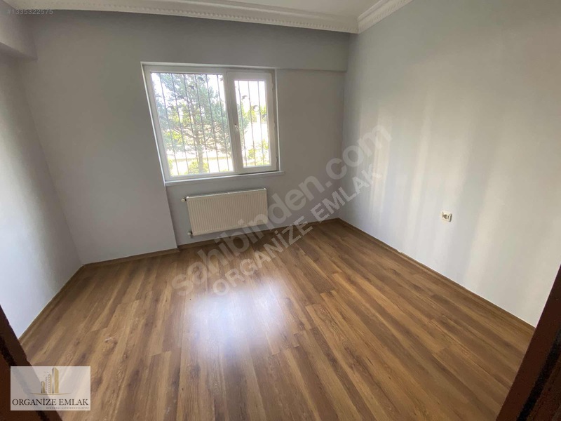 Serhat Mahallesinde 3+1 Kiralık Daire — fotoğraf 15
