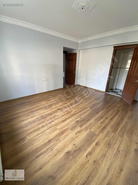 Serhat Mahallesinde 3+1 Kiralık Daire — fotoğraf 16