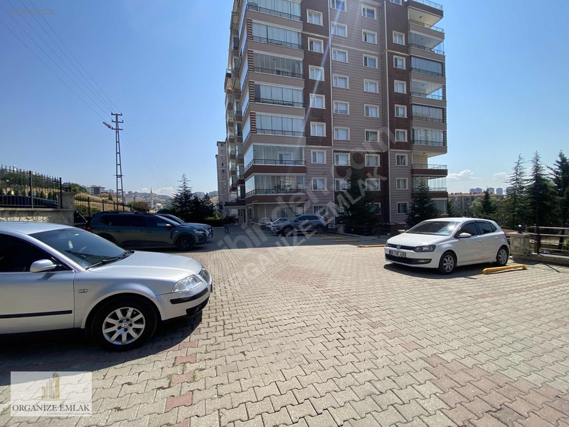Serhat Mahallesinde 3+1 Kiralık Daire — fotoğraf 20