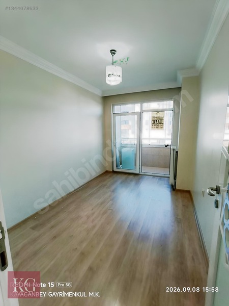 Mücahitler Mahallesi'nde Satılık 2+1 Lüks Ara Kat Daire — fotoğraf 6