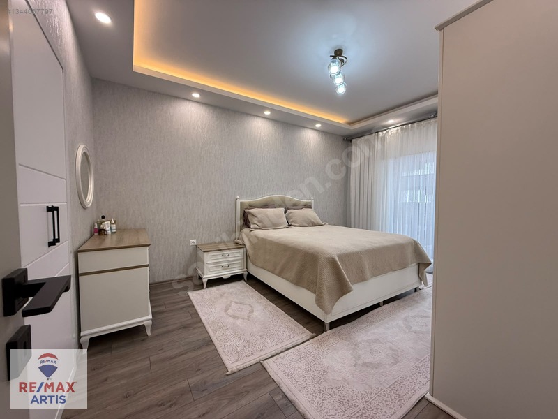 Remax Artis'ten Kombina'da Satılık 4+1 Daire — fotoğraf 14