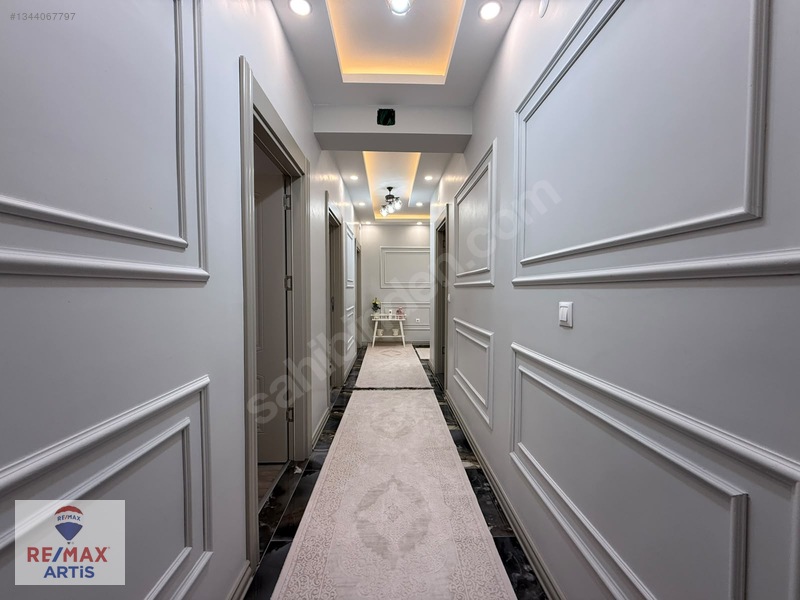 Remax Artis'ten Kombina'da Satılık 4+1 Daire — fotoğraf 22