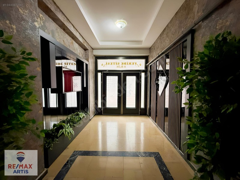 Remax Artis'ten Kombina'da Satılık 4+1 Daire — fotoğraf 28