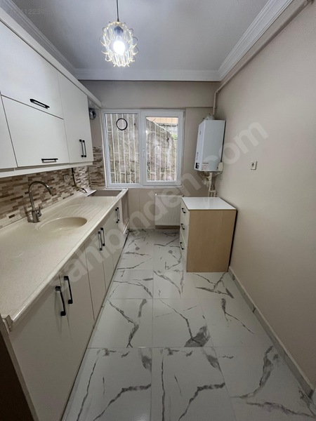 Esenevler'de Tramvaya Yakın Aidat Yok Kiralık 3+1 Daire — fotoğraf 10