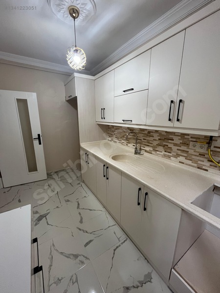 Esenevler'de Tramvaya Yakın Aidat Yok Kiralık 3+1 Daire — fotoğraf 11