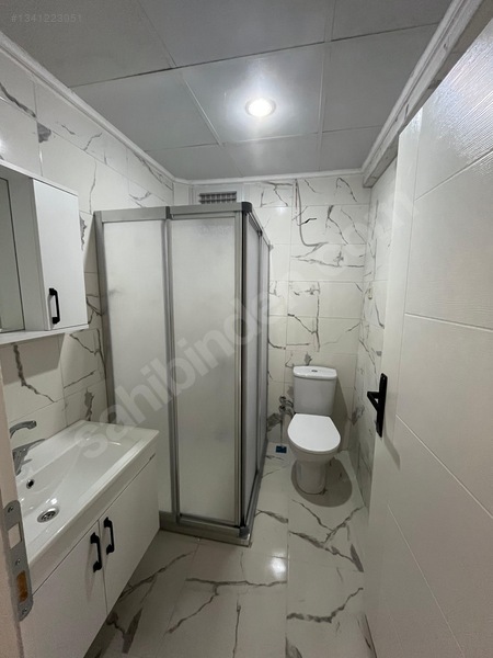 Esenevler'de Tramvaya Yakın Aidat Yok Kiralık 3+1 Daire — fotoğraf 14