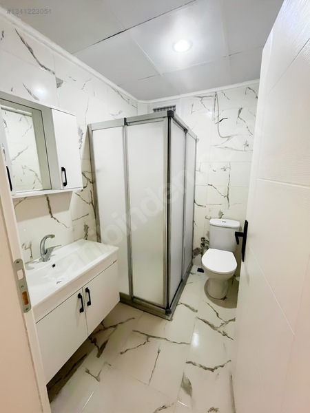 Esenevler'de Tramvaya Yakın Aidat Yok Kiralık 3+1 Daire — fotoğraf 15