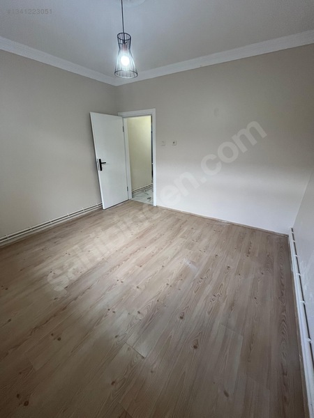 Esenevler'de Tramvaya Yakın Aidat Yok Kiralık 3+1 Daire — fotoğraf 20
