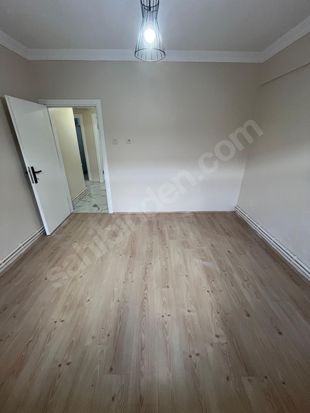 Esenevler'de Tramvaya Yakın Aidat Yok Kiralık 3+1 Daire — fotoğraf 21