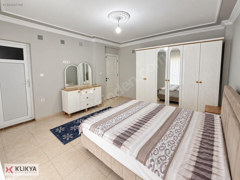 Akdeniz Mah. 420m² Arsa İçinde İskanlı Ferah Dubleks Villa — fotoğraf 15