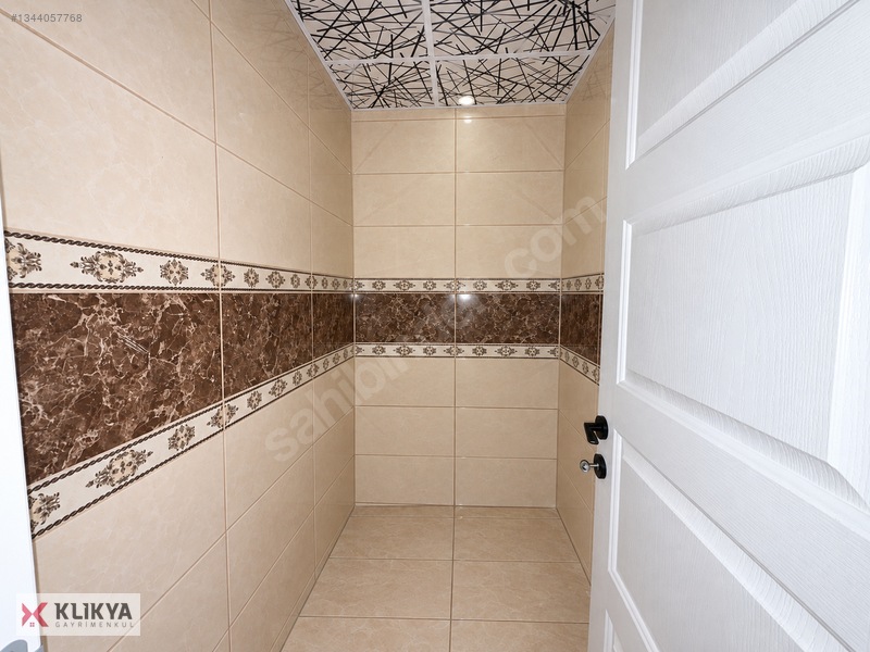 Akdeniz Mah. 420m² Arsa İçinde İskanlı Ferah Dubleks Villa — fotoğraf 17