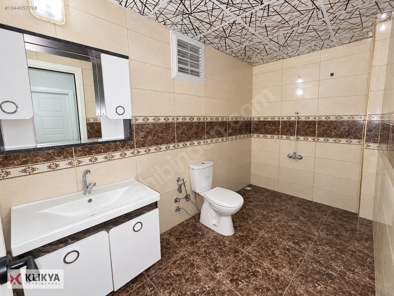 Akdeniz Mah. 420m² Arsa İçinde İskanlı Ferah Dubleks Villa — fotoğraf 18