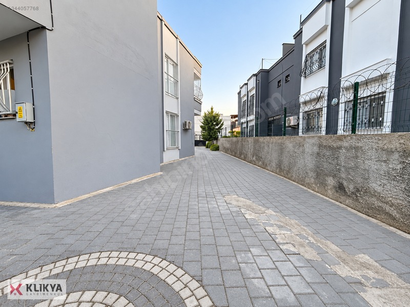 Akdeniz Mah. 420m² Arsa İçinde İskanlı Ferah Dubleks Villa — fotoğraf 22