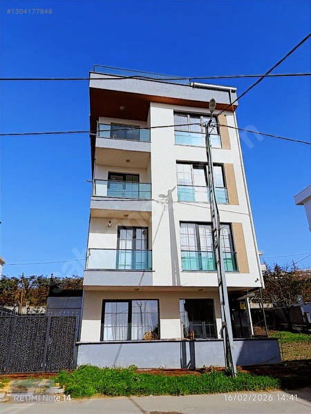 Büyükçekmece Yenimahalle'de Satılık Daire Yada Komple Sıfır Bina — fotoğraf 2