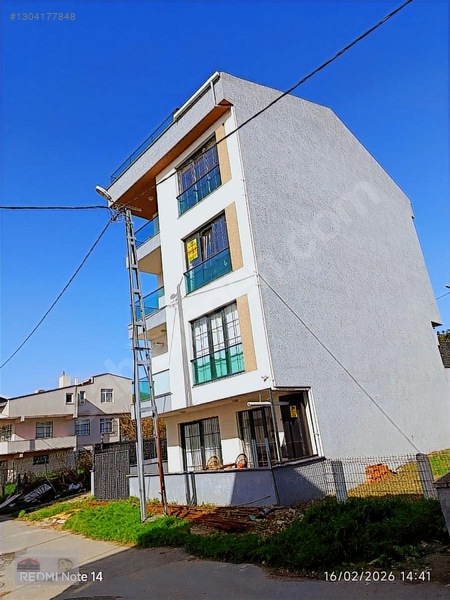 Büyükçekmece Yenimahalle'de Satılık Daire Yada Komple Sıfır Bina — fotoğraf 9
