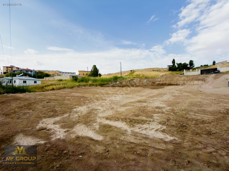 Fecr'den Kalecikte Şehir Ve Göl Manzaralı 800 Metre² Arsa — fotoğraf 11