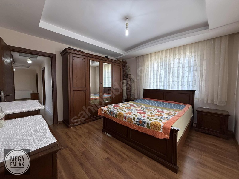 Türkmenbaşı Bulvarında 3+1 Eşyalı Geniş Kiralık Daire! — fotoğraf 17