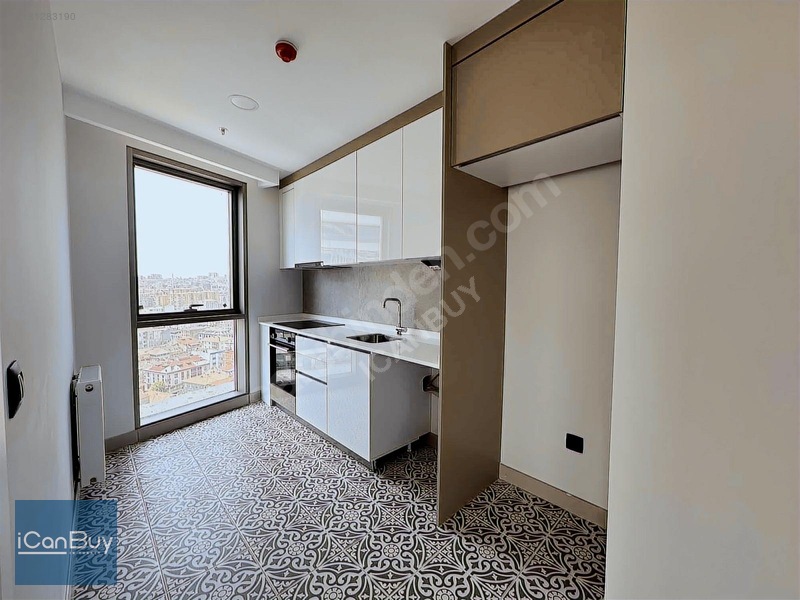 Neba Nivo İstanbul Kiralık 3+1 Daire Metro Yanı Yüzme Havuzlu — fotoğraf 2