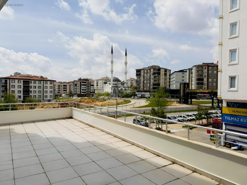 Karacaahmet Ana Cadde Üzeri 3+1 Teraslı İskanlı Krediye Uygun — fotoğraf 6