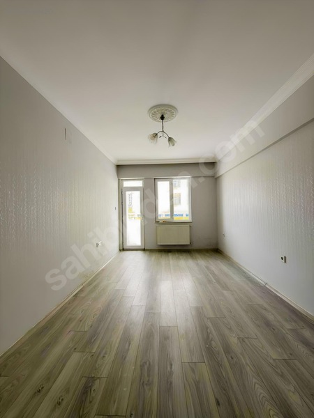Karacaahmet Ana Cadde Üzeri 3+1 Teraslı İskanlı Krediye Uygun — fotoğraf 10