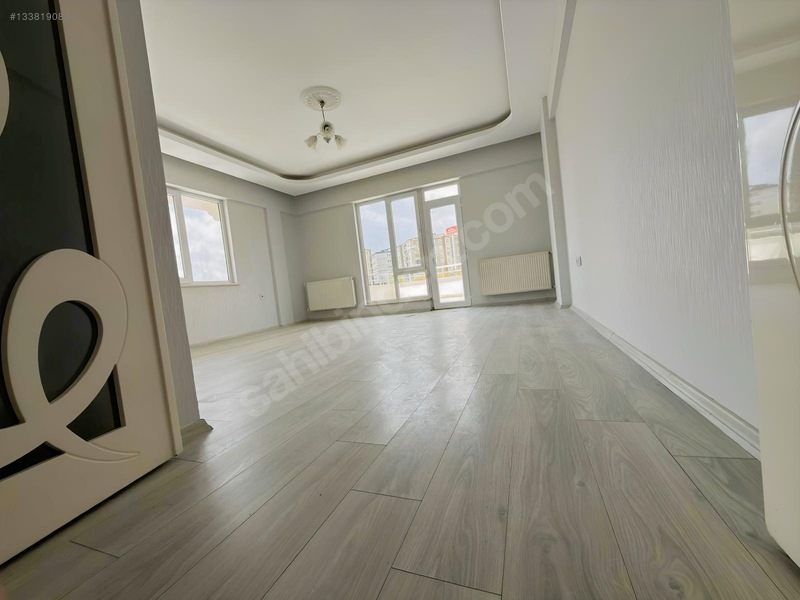 Karacaahmet Ana Cadde Üzeri 3+1 Teraslı İskanlı Krediye Uygun — fotoğraf 20