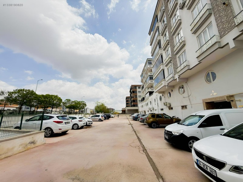 Karacaahmet Ana Cadde Üzeri 3+1 Teraslı İskanlı Krediye Uygun — fotoğraf 22