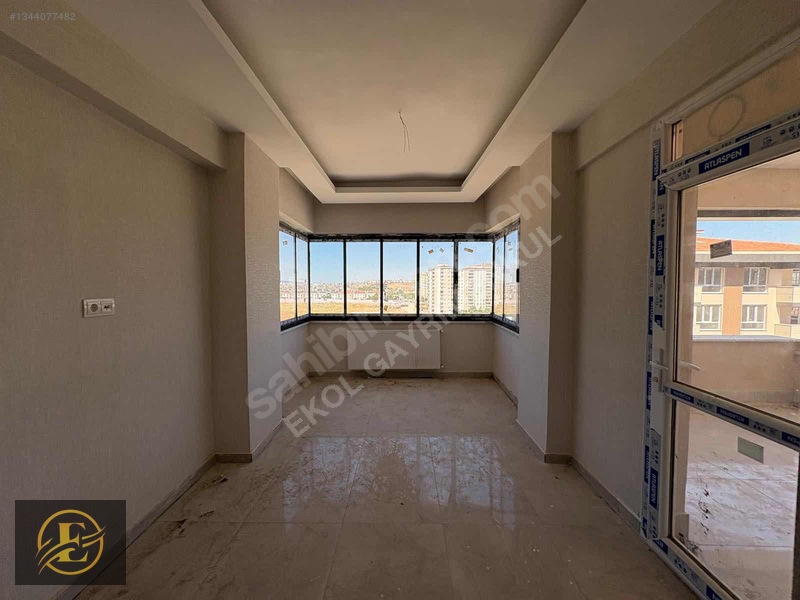Ekol'den Beştepe De Kiralık 3,5+1 Sıfır Daire — fotoğraf 7