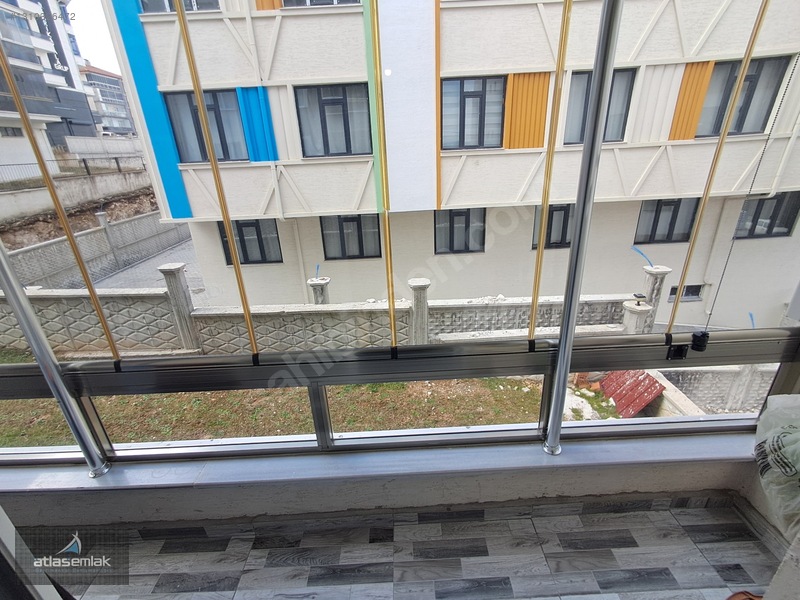 Atlas'tan Zafertepe'de Cadde Üzeri Fırsat 2+1 Daire — fotoğraf 13