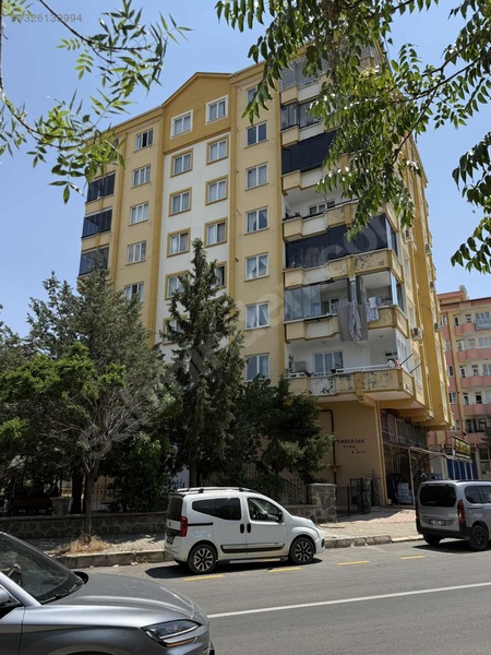 Şahintepe Şahinbey Parkı Civarı 3+1 Satılık Güzel Kutu Gibi