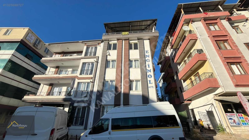 Eski Adliyenin Karşısında 4+1 Geniş Teraslı Dubleksi Daire