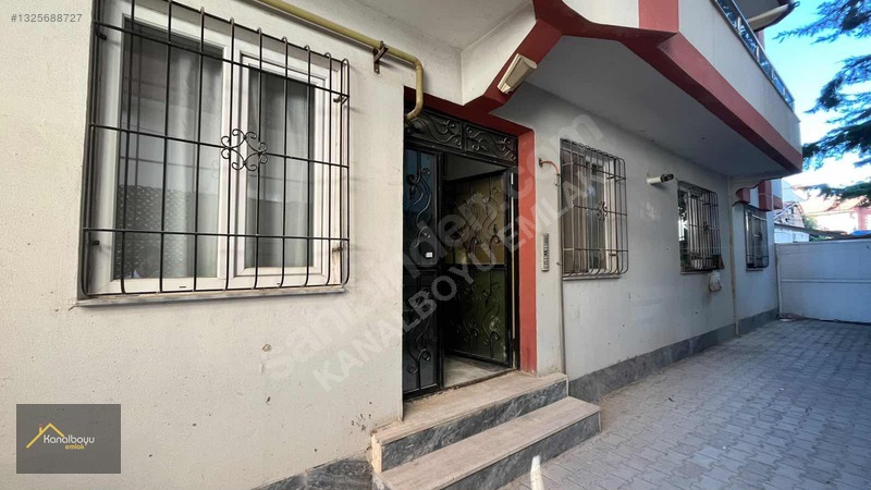 Eski Adliyenin Karşısında 4+1 Geniş Teraslı Dubleksi Daire — fotoğraf 3