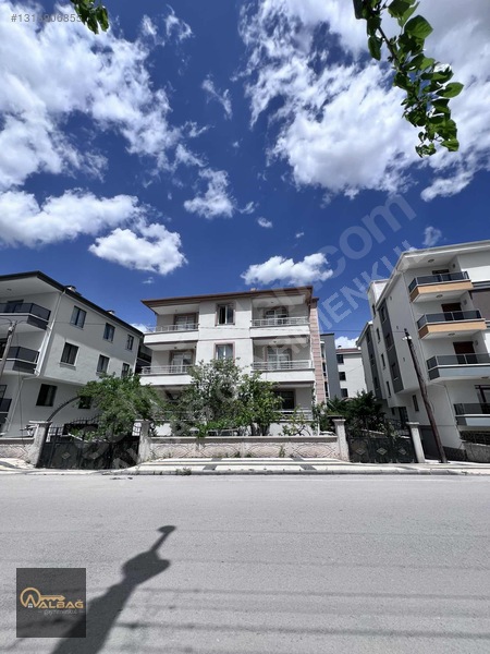 Albağ'dan Nakkaş Mah Satılık Bahçeli 3+1 Daire — fotoğraf 5