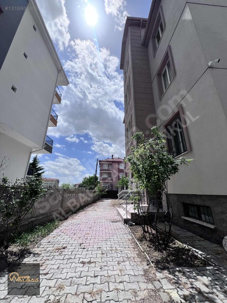 Albağ'dan Nakkaş Mah Satılık Bahçeli 3+1 Daire — fotoğraf 10