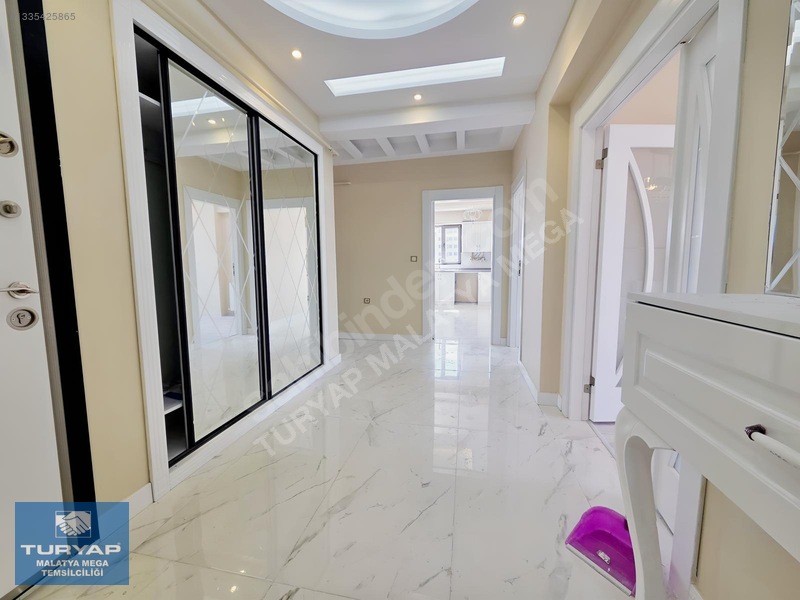 Turyap Mega'dan Bostanbaşı 35 Lik Yol Üzerinde 3+1 Satılık Daire — fotoğraf 2