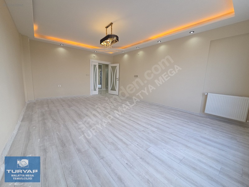 Turyap Mega'dan Bostanbaşı 35 Lik Yol Üzerinde 3+1 Satılık Daire — fotoğraf 7