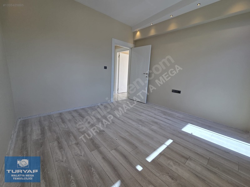 Turyap Mega'dan Bostanbaşı 35 Lik Yol Üzerinde 3+1 Satılık Daire — fotoğraf 11