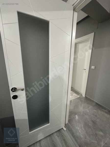 Rana Emlaktan Bahçeşehir Koleji Karşısında Geniş Satılık 3+1 — fotoğraf 18