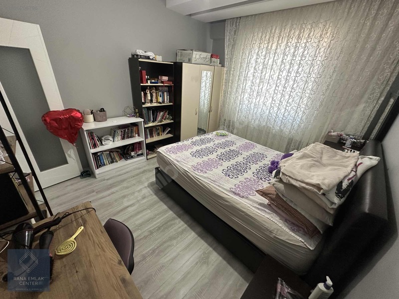 Rana Emlaktan Bahçeşehir Koleji Karşısında Geniş Satılık 3+1 — fotoğraf 21