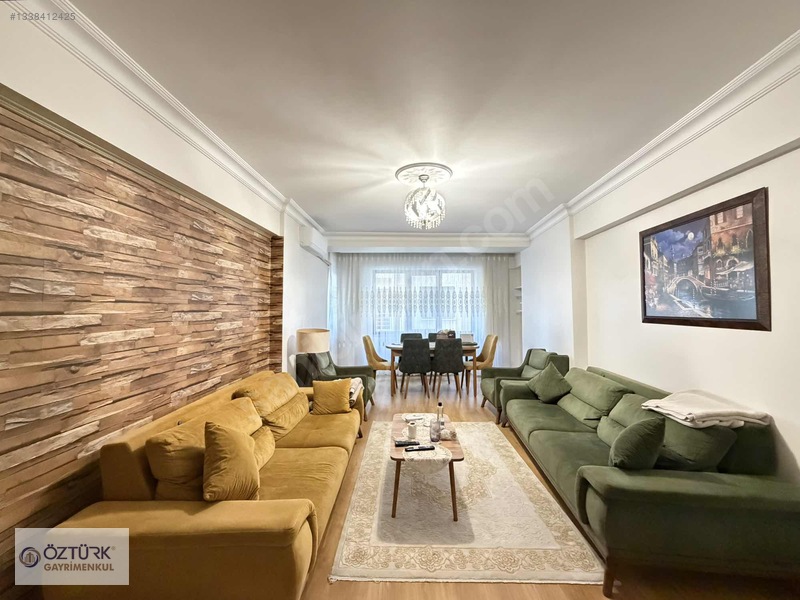 Cami Mahallesi Çarşı Yakını 3+1 150M² Geniş Boş Ara Kat